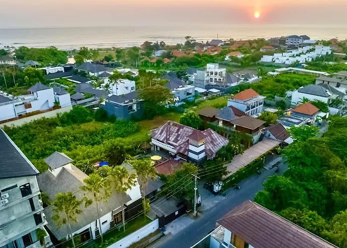 Lovely 5br-villa By Rock-str At The Heart Of Just 5min Walk To The * Canggu
