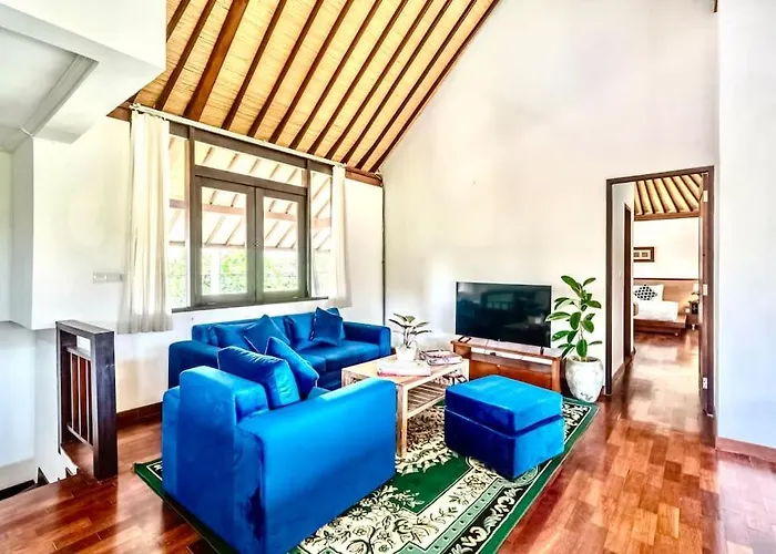 Villa Lovely 5br-villa By Rock-str At The Heart Of Just 5min Walk To The Canggu
